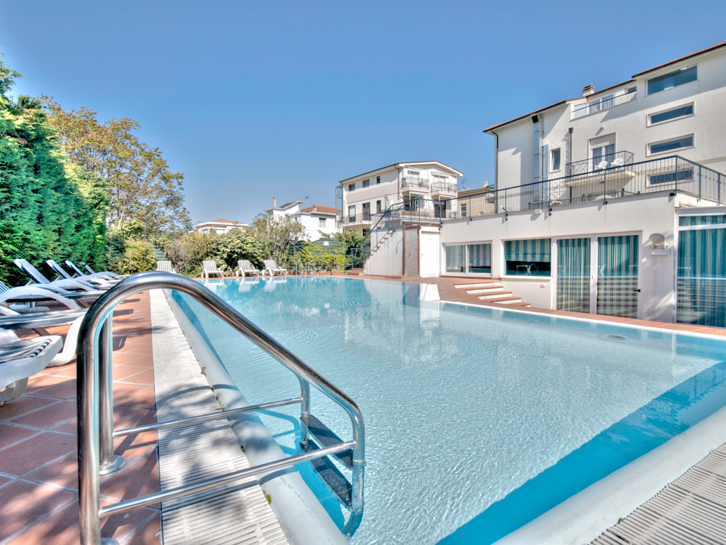 piscina 1 web