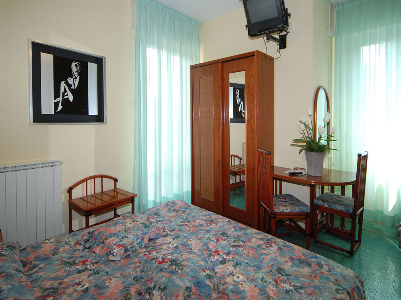 cinqueterremonterossoroom05web