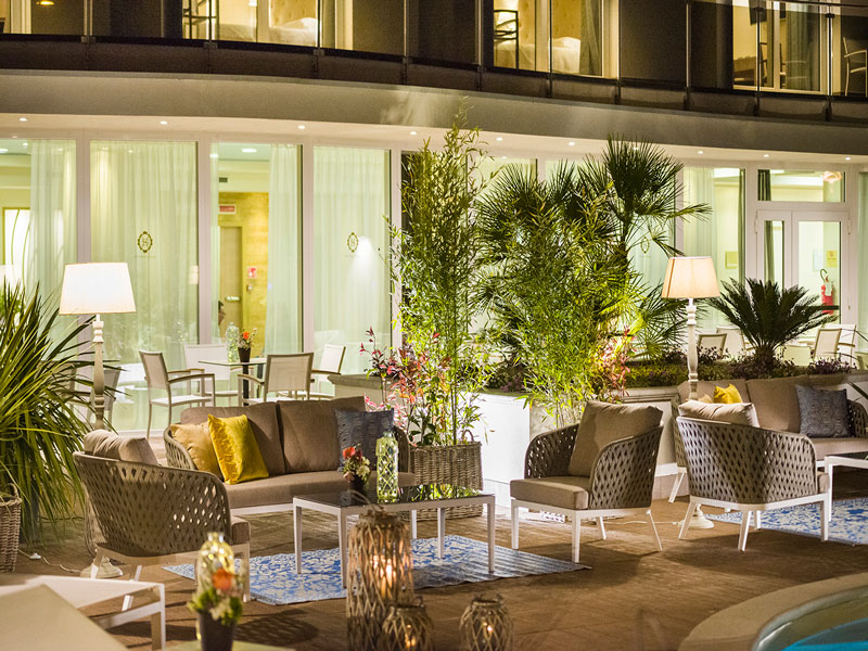 137 grandhotelpietraligureweb