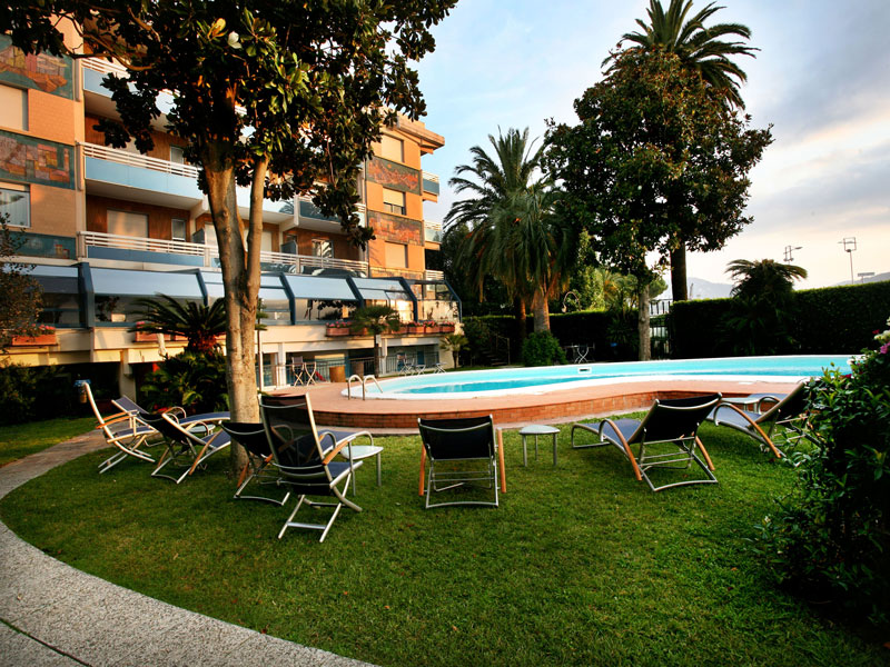 gardenlidoloanopoolout01web