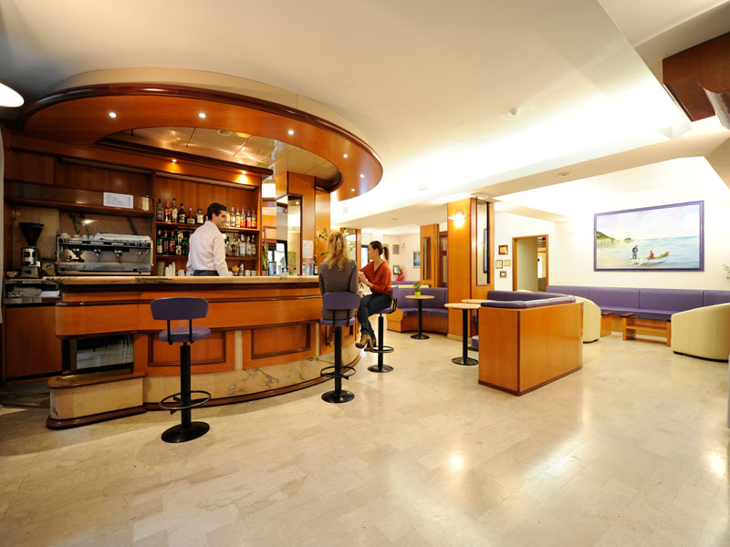 adleralassiobar03web