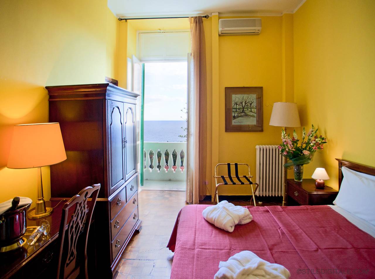 desanglaissanremostdbkseaviewroom02web