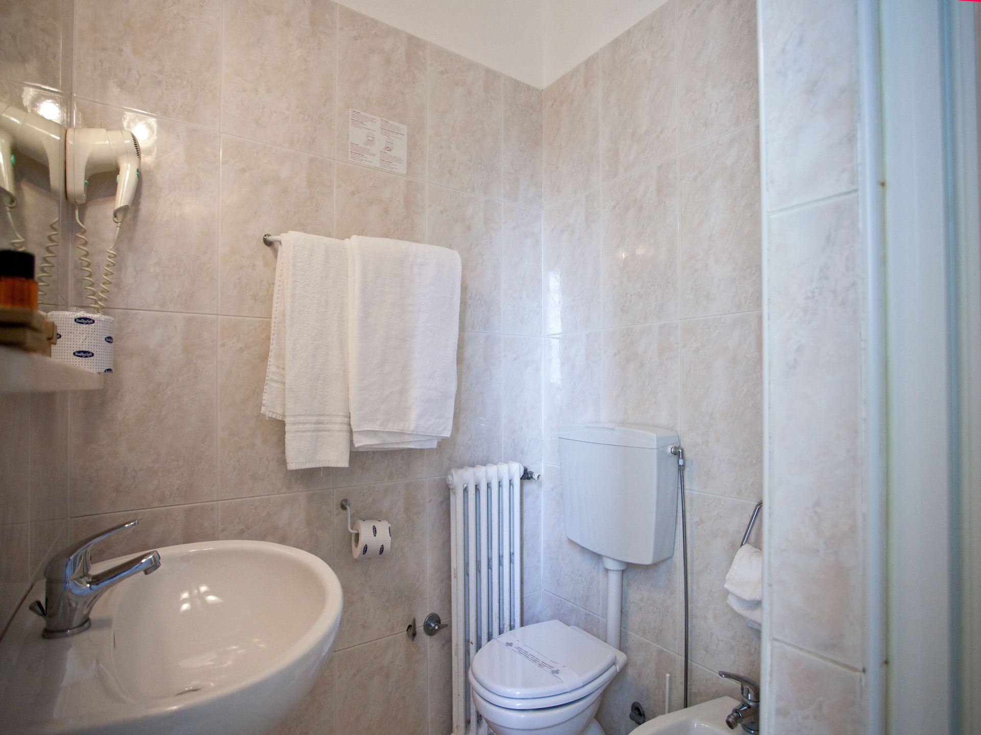 desanglaissanremostdbkseaviewroom03web