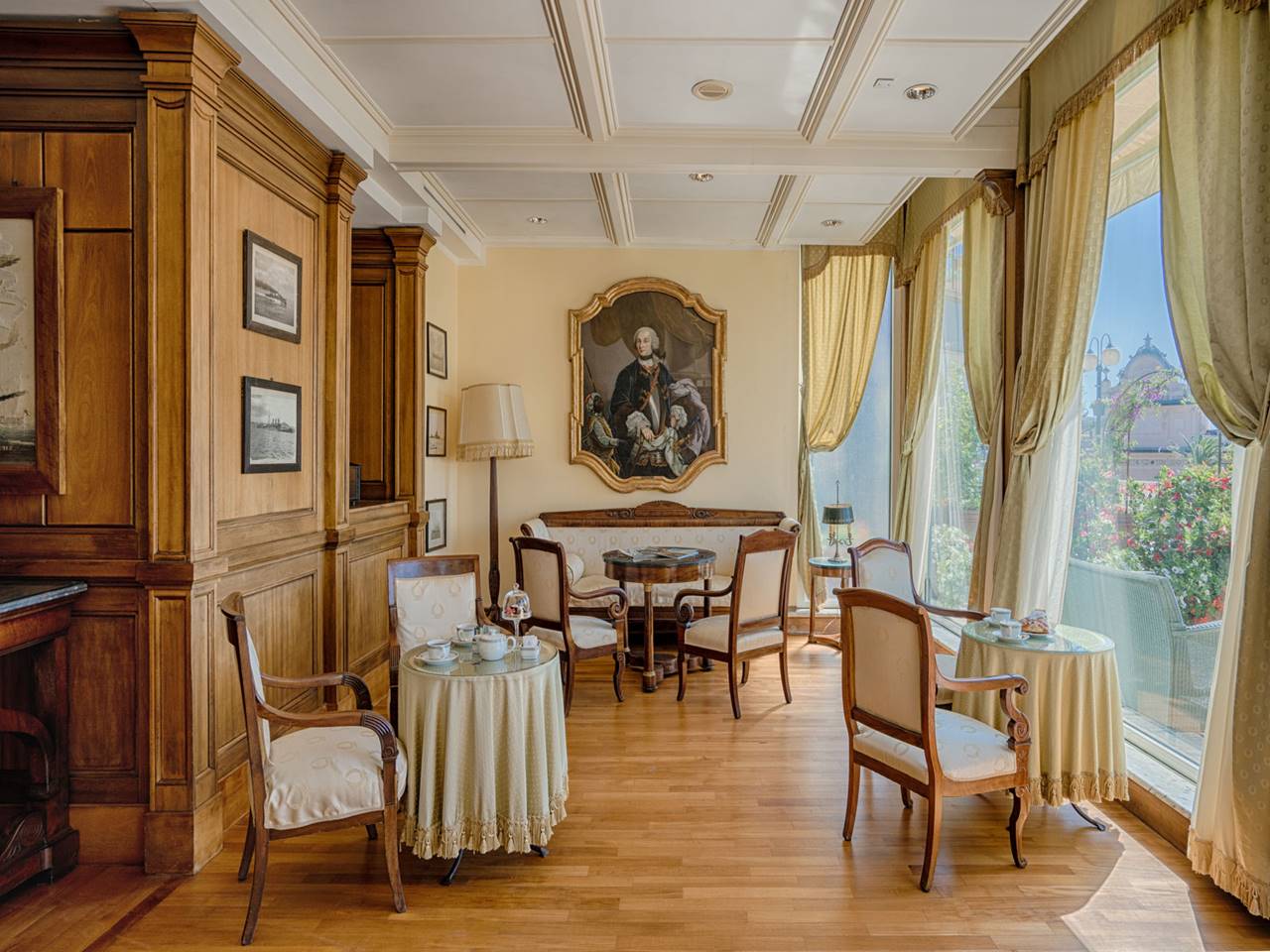 yachtingbarverandaweb