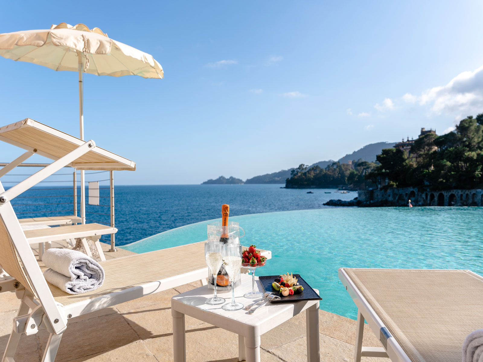cockoutdoorpoolweb