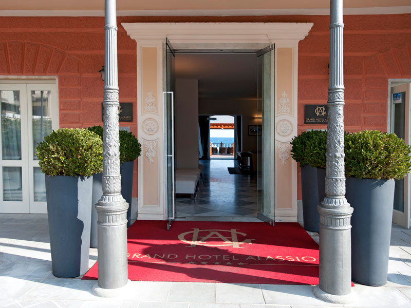 ghalassioentry01web