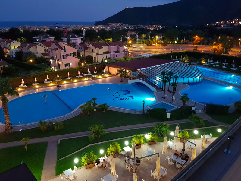 piscina by night nuova 3 web