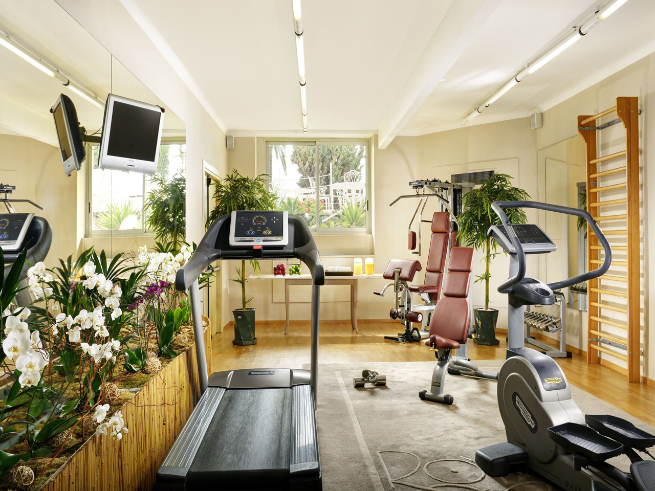 53 fitness room web
