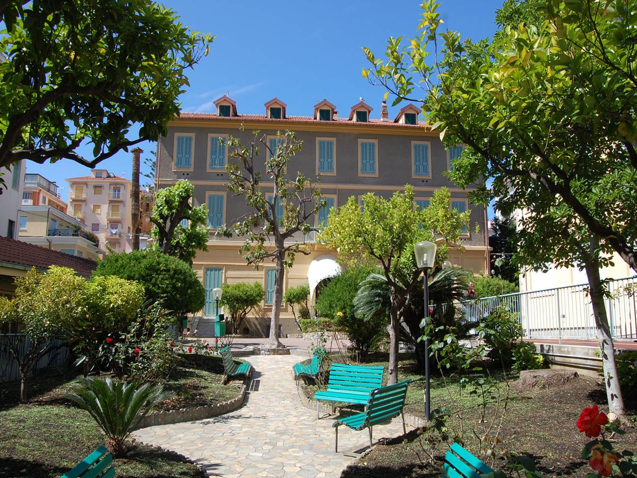 villasophiasanremooutside08web