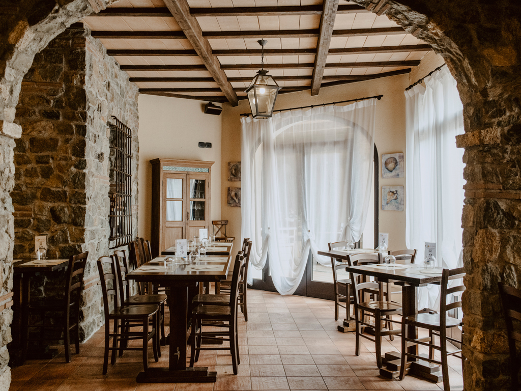 eurocamping calvisio il villaggio di giuele finale ligure8532 bar restaurant web