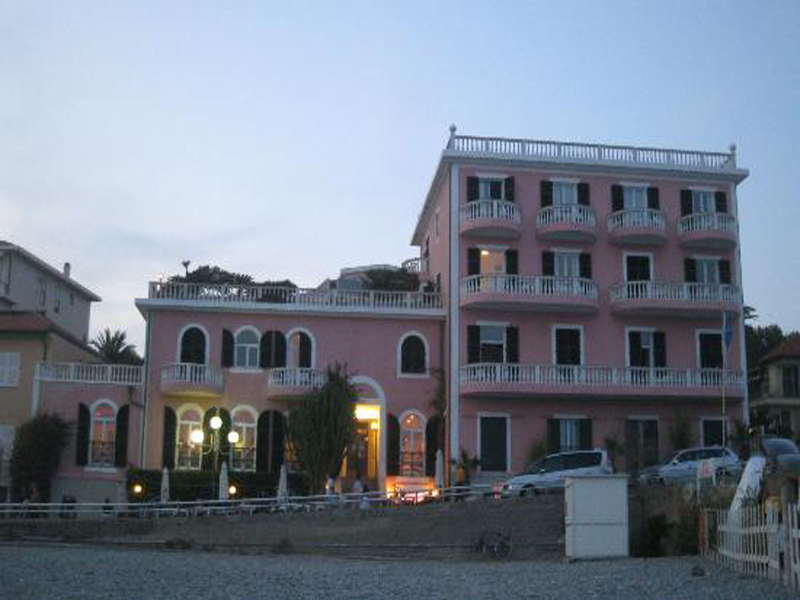 img 6900 web