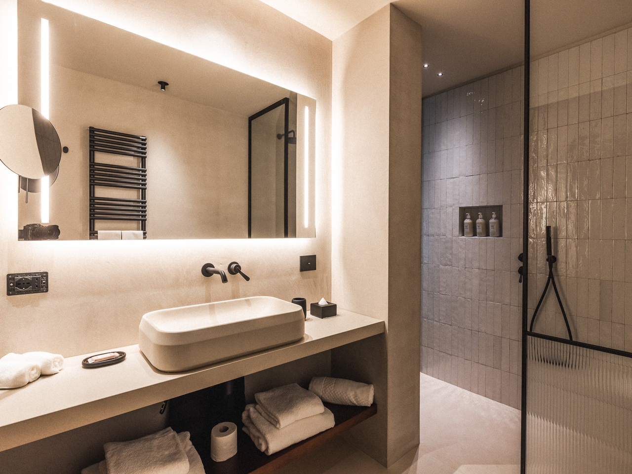 premium room web