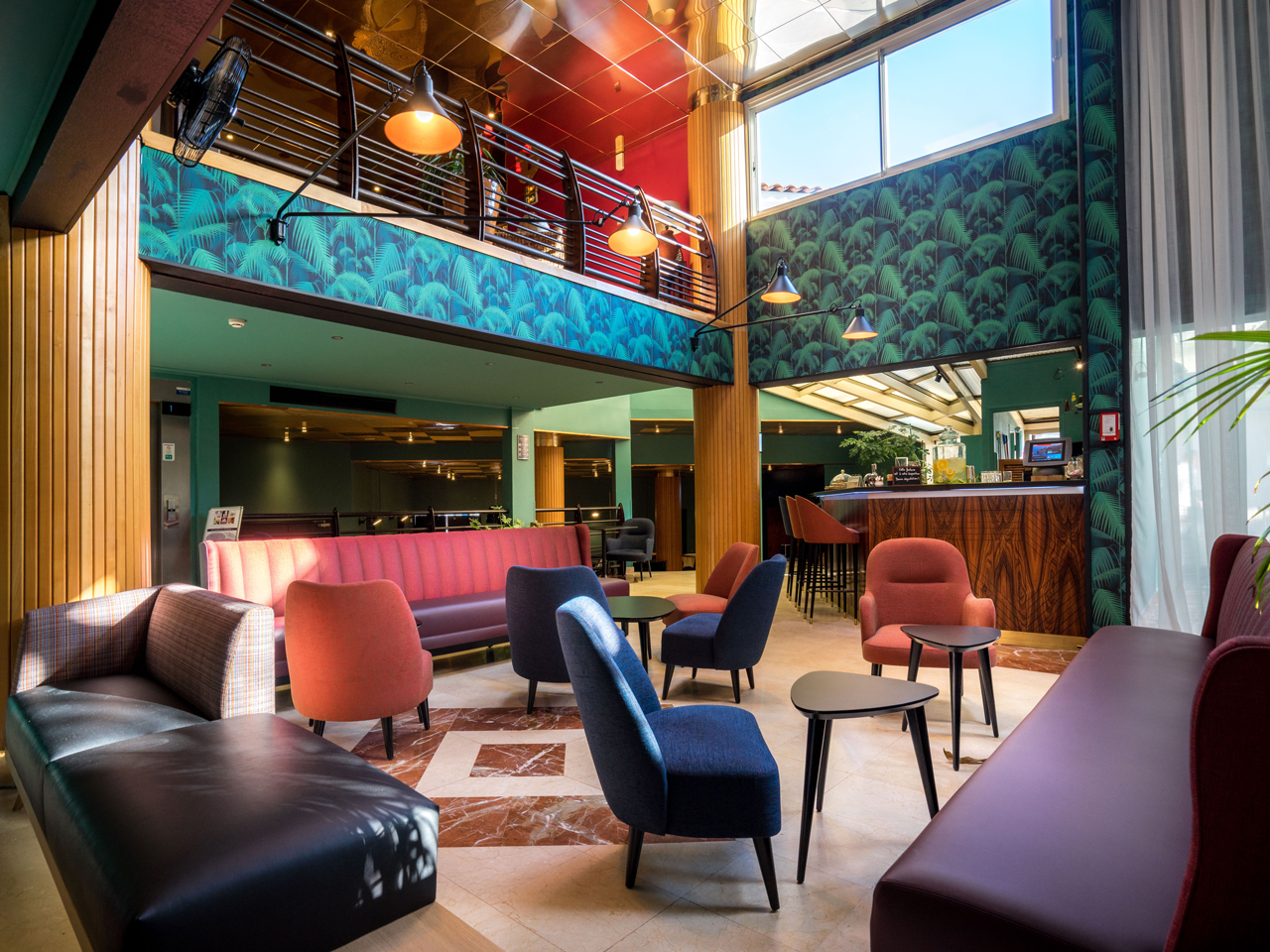 bwp la marina lobby web