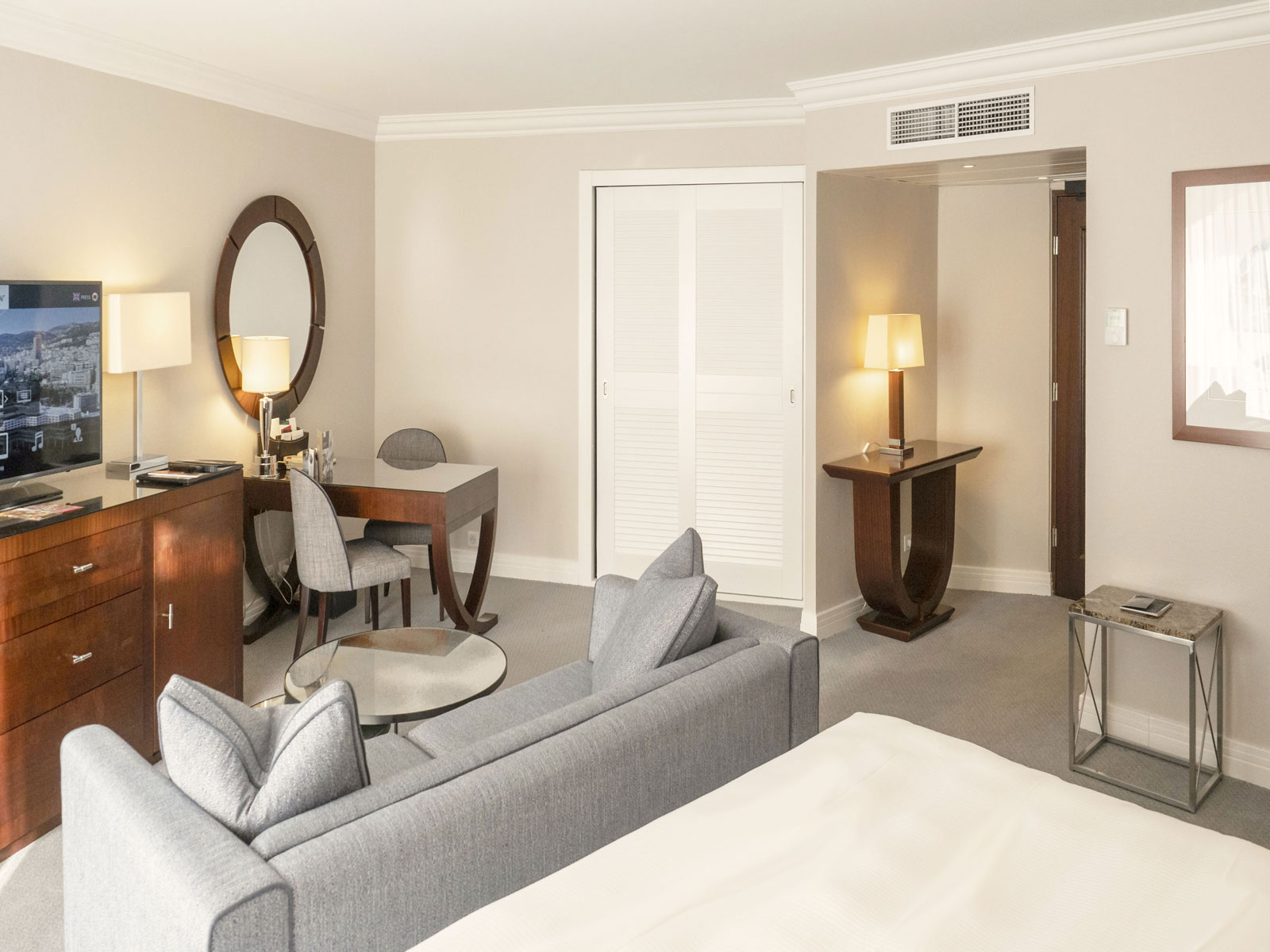 4 fmc junior suite salon web