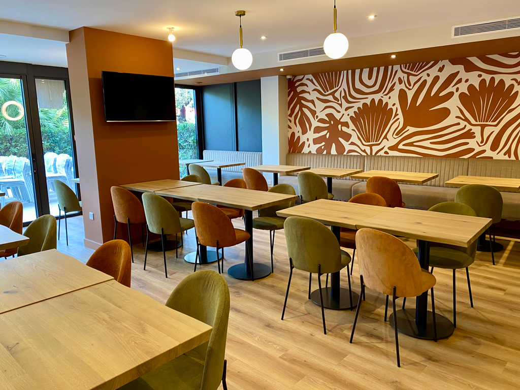 breakfast area1 web
