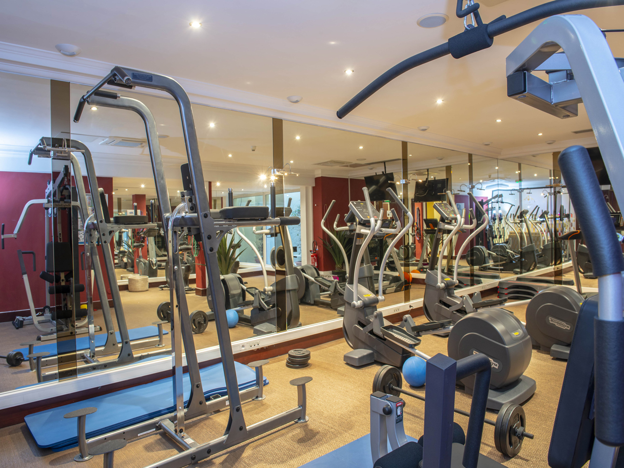 fitness hc3b4tel aston la scala 1 web
