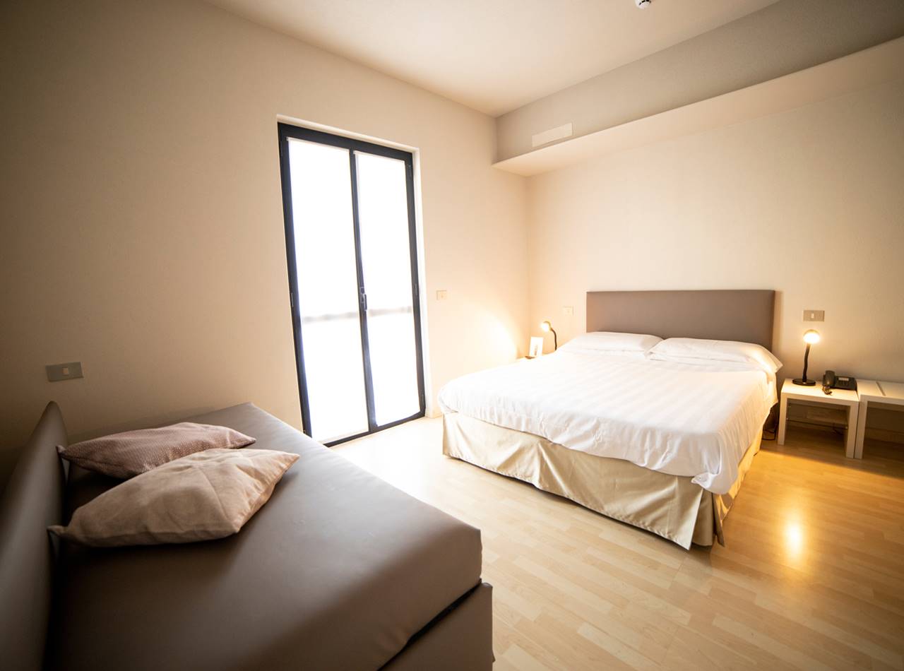 hotelmiranda474 web