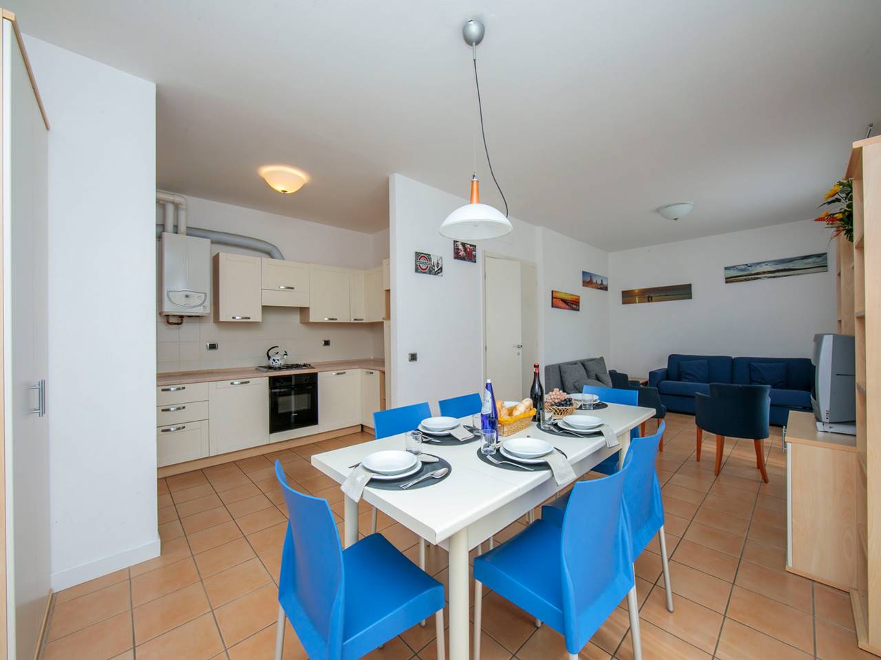 3bedroom villa 2levels open plan kitchen web