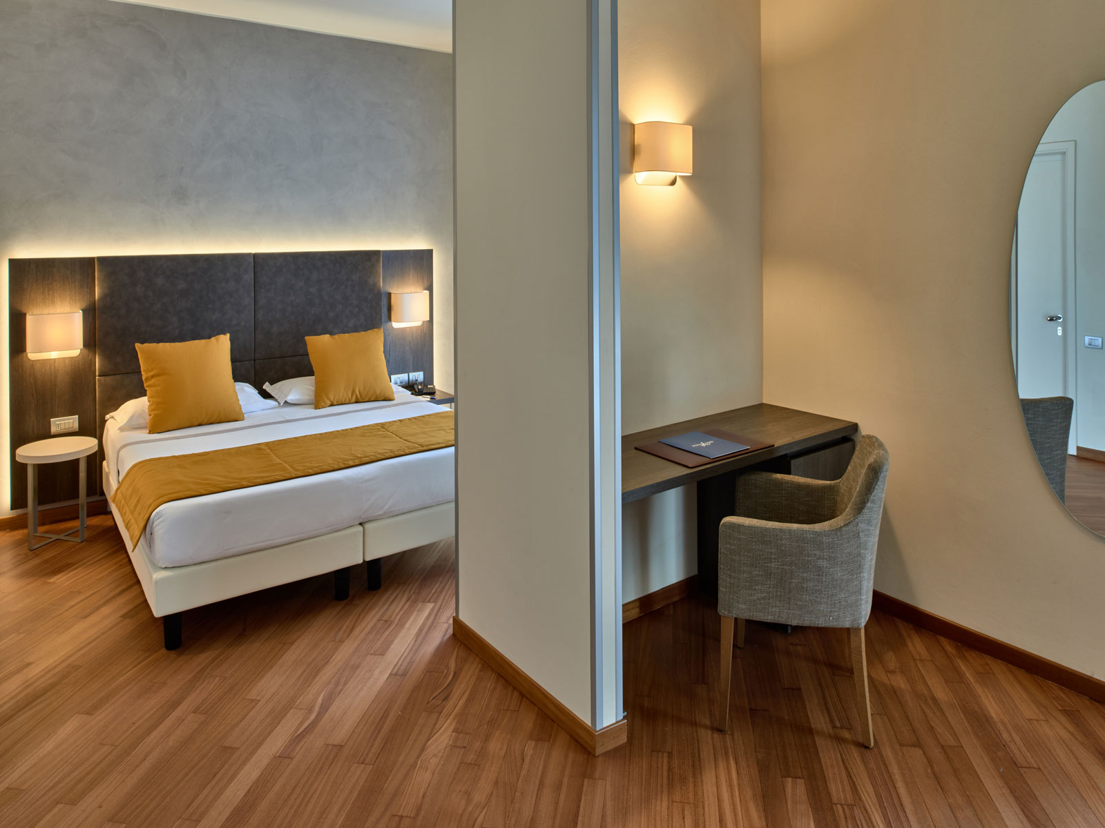 hotel como doubleroomweb
