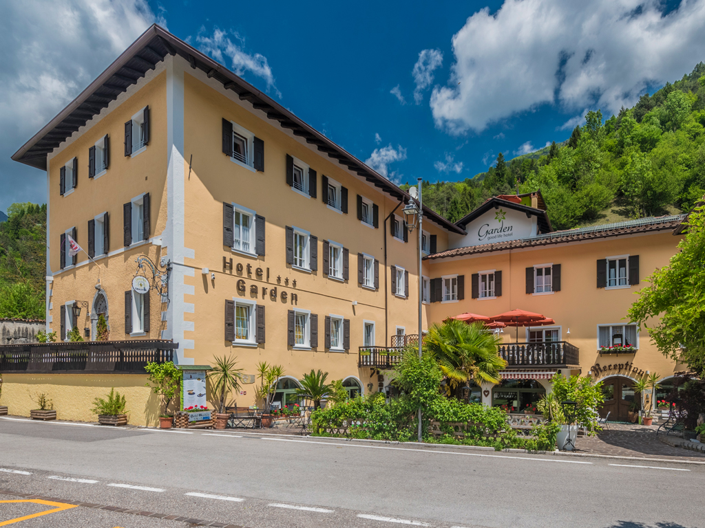  dsc7255 hdr hote webl