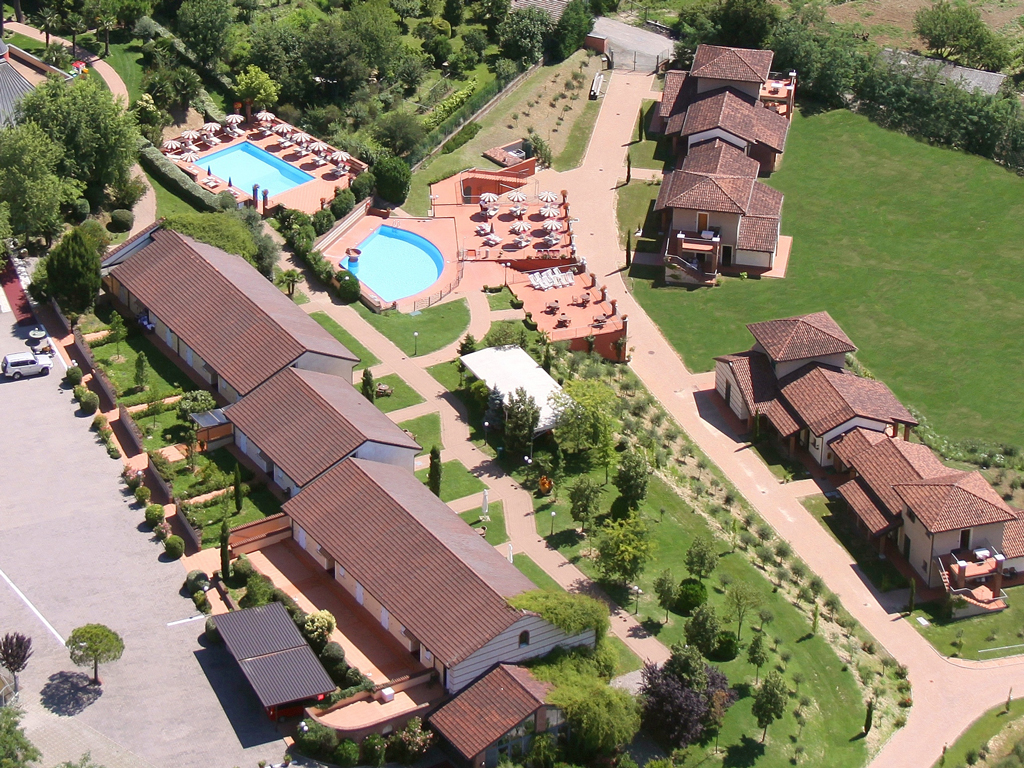 ariotto village web