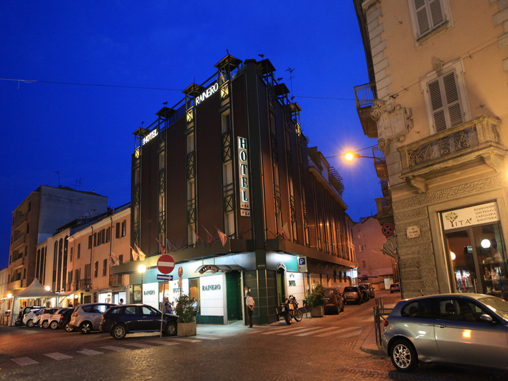 hotel rainero esterno astiweb