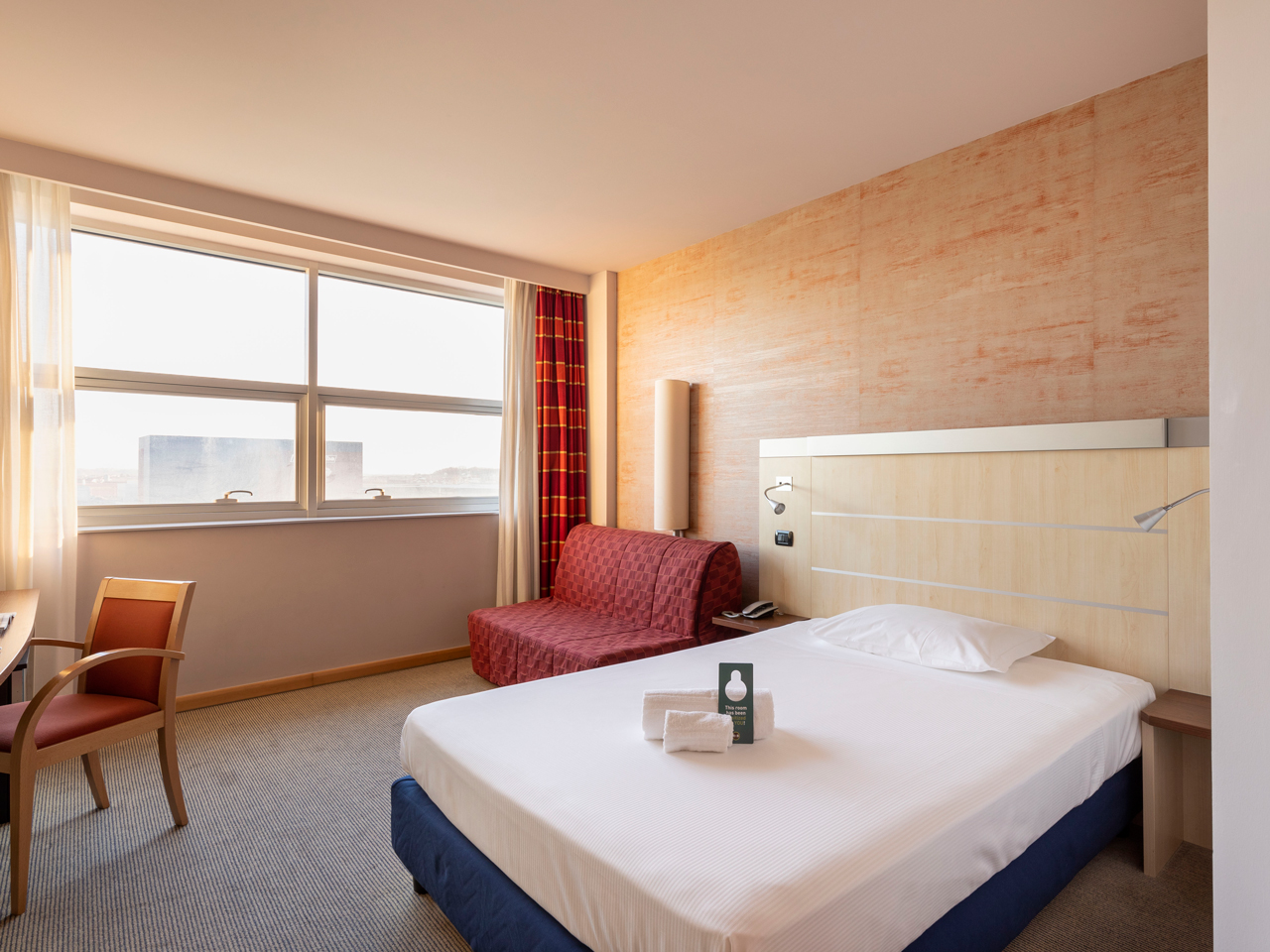 hotel cherasco twin room 2 web