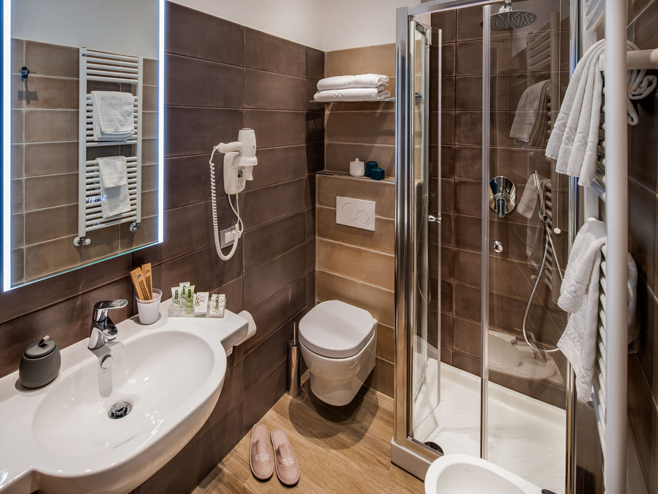 hotel villa ida bagno camera classica 4 web